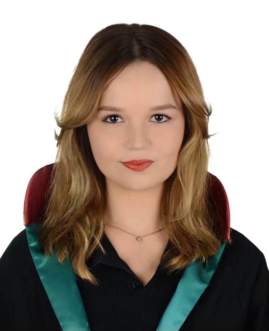 Avukat Pelin Dönmez
